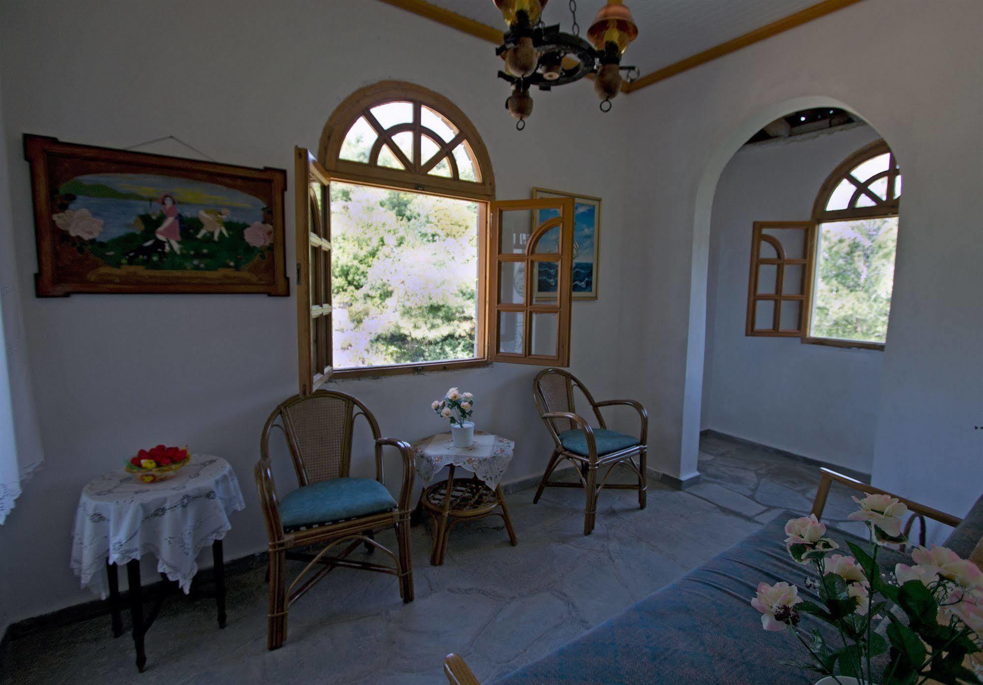 Pantheon Studios & Apartments Λιμενάρια Εξωτερικό φωτογραφία